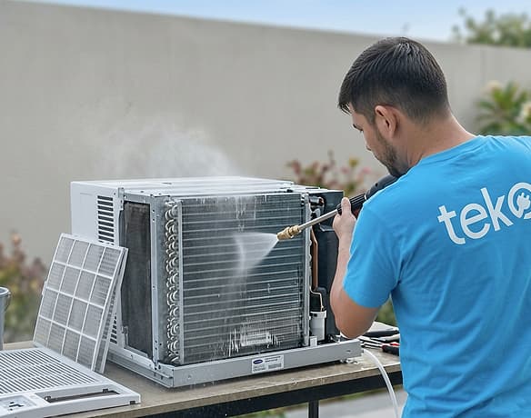 Teko Window Type Aircon Cleaning
